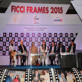 https://www.indiantelevision.com/sites/default/files/styles/340x340/public/images/event-coverage/2015/03/26/ficci5.JPG?itok=w6AVxknm