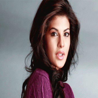 https://www.indiantelevision.com/sites/default/files/styles/340x340/public/images/mam-images/2015/05/28/Untitled-1_0.gif?itok=Ru9mT6KY