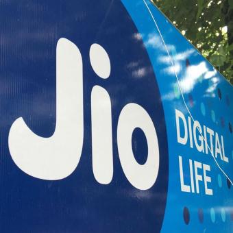 https://www.indiantelevision.com/sites/default/files/styles/340x340/public/images/tv-images/2018/05/04/Reliance_Jio.jpg?itok=Sa2y1V27