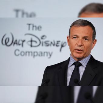 https://www.indiantelevision.com/sites/default/files/styles/340x340/public/images/tv-images/2019/05/10/Bob_Iger_800.jpg?itok=bUwS2xNV