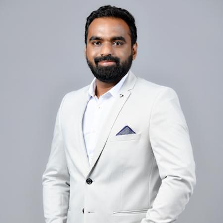 https://www.indiantelevision.com/sites/default/files/styles/smartcrop_800x800/public/images/tv-images/2022/09/26/sunil_yadav.jpg?itok=S6ITQ70f